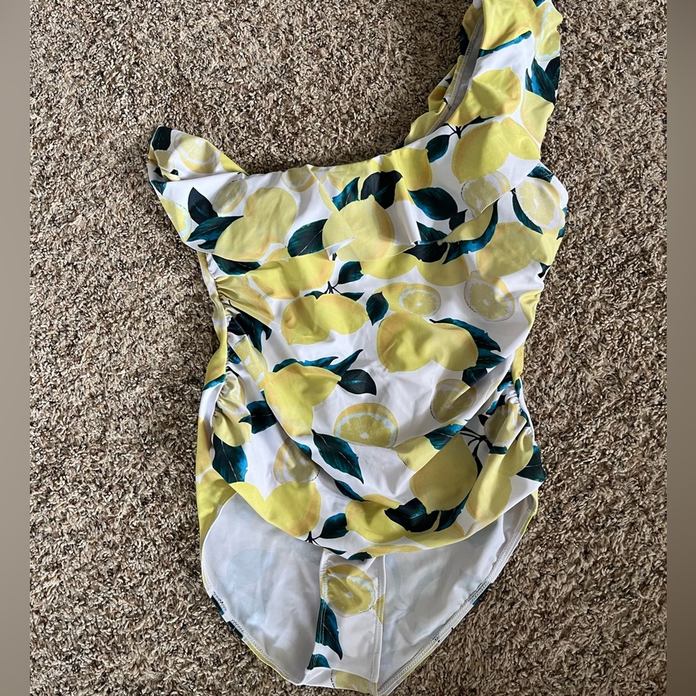 Lemon Print One-Shoulder Maternity Swimsuit